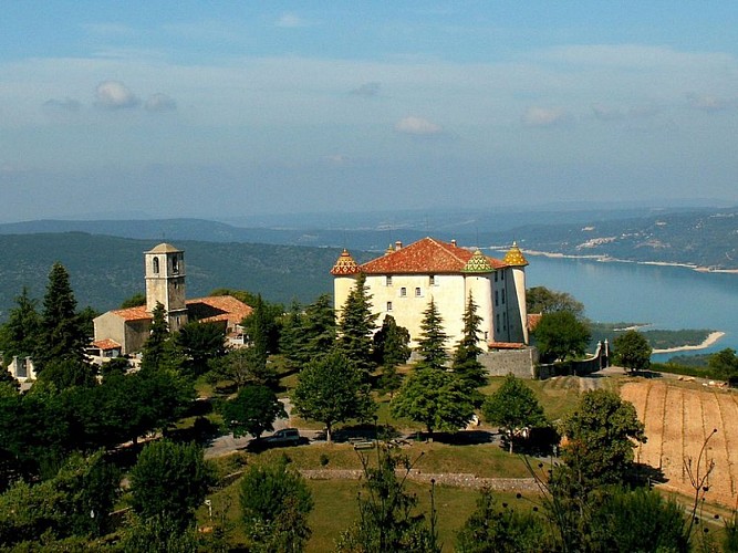 Le château d'Aiguines