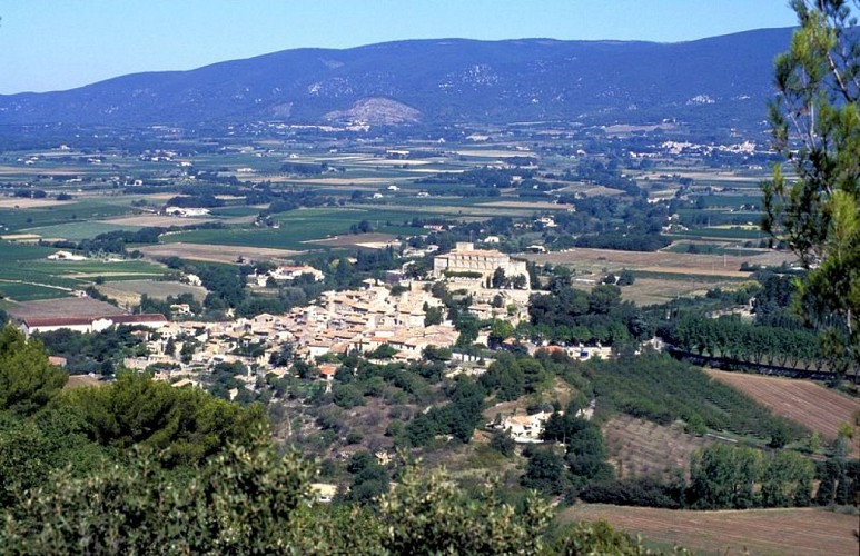 Ansouis depuis la colline des Pâtis