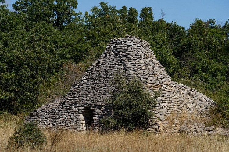 Borie du plateau des Claparèdes