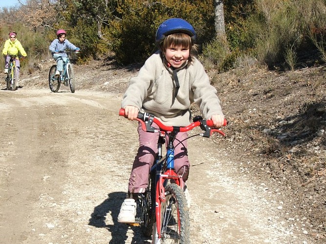 Sur le chemin des Escoufines