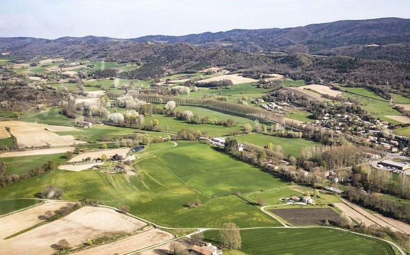 Vallée de l'Encrême et crêtes de Montjustin