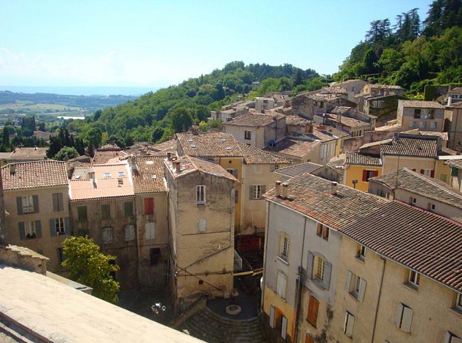 Vue des toits depuis le clocher de Notre-Dame du Bourguet