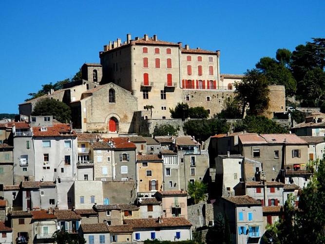 La Verdière et son château