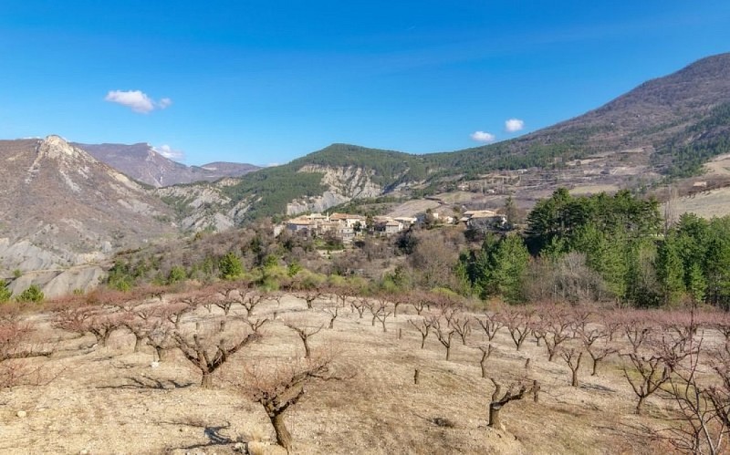 Village de Montréal-les-Sources