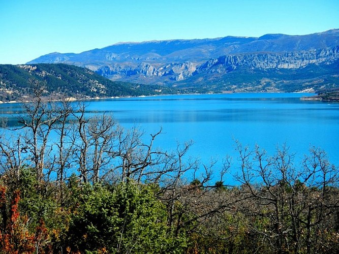 Le lac de Sainte Croix