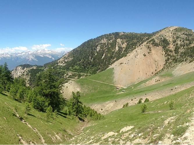 Cabanes et sommet de Cugulet