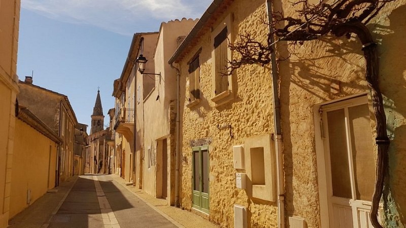Rue Pasteur et l'église