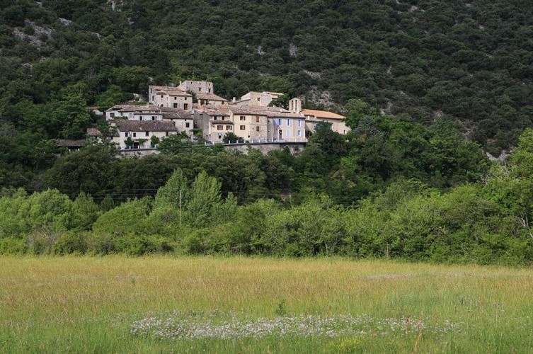 ST-LEGER-DU-VENTOUX - Sentier botanique de soleil et d'eau