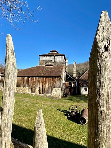  Forge de Savignac-Lédrier