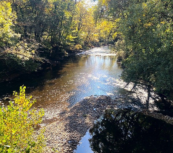 ANLHIAC-Boucle de Guimalet-Rivière