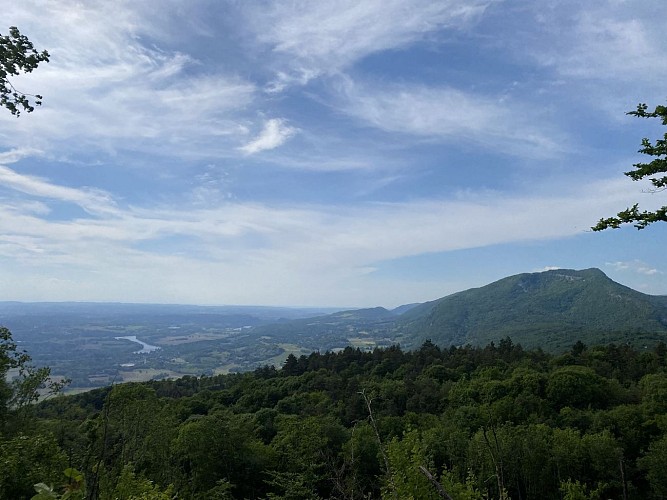 Hike: Montagne de Saint-Benoit_Groslée-Saint-Benoit