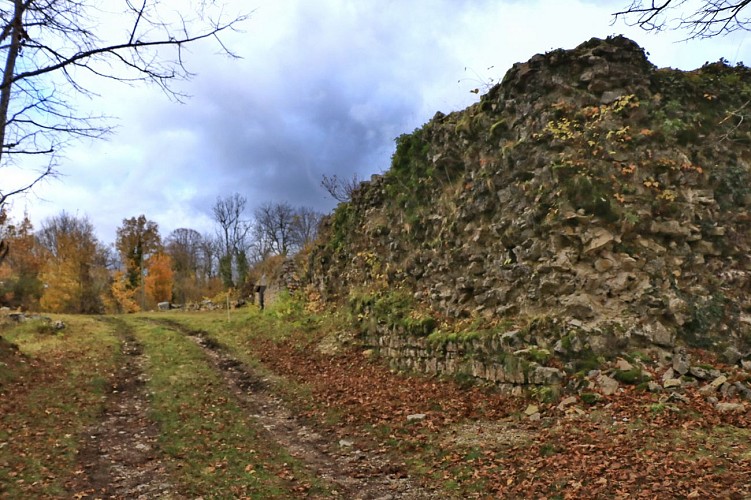 Circuit de randonnée du Pont des Tines et des Grottes du Pic