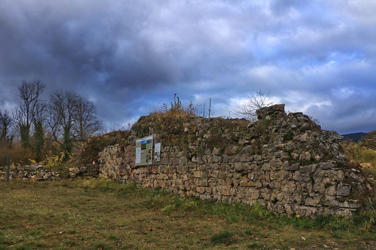 Circuit de randonnée du Pont des Tines et des Grottes du Pic