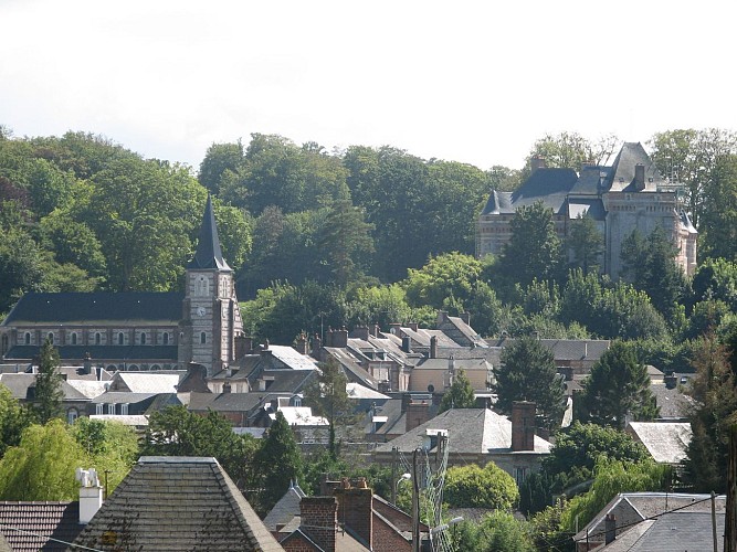 Un village construit autour d'une source - Une balade à la découverte de Valmont