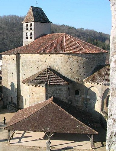 Eglise-St-Jean-Baptiste-et-Halle-St-Jean-de-Cole-4