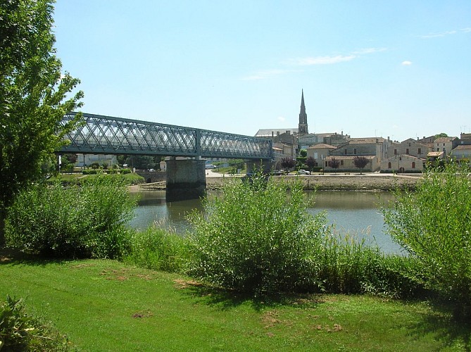 Le pont de Branne