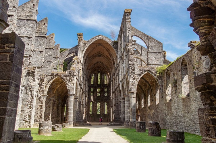 De l'Abbaye de Villers-la-Ville à la Butte du Lion de Waterloo