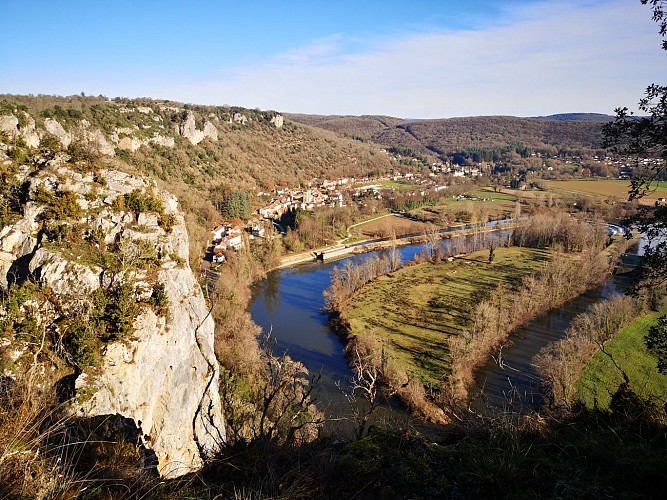Vue Falaise_PR St Géry - ©F.Laparra - Office de Tourisme Cahors Vallée du Lot