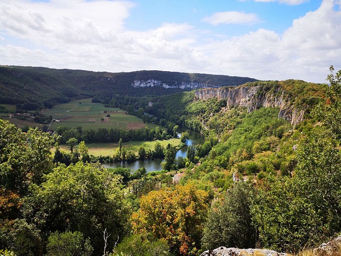 200822_Falaise Lot Vers-St Géry©F.Laparra - Office de Tourisme Cahors Vallée du Lot
