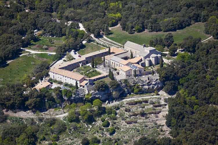 GR®653D - Saint Jacques de Compostelle et de Rome_Château-Arnoux-Saint-Auban