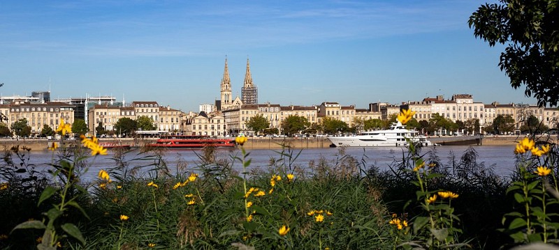 Quais de Bordeaux 