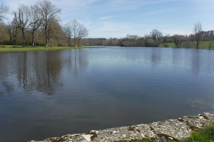 Lac éphémère du Rausel