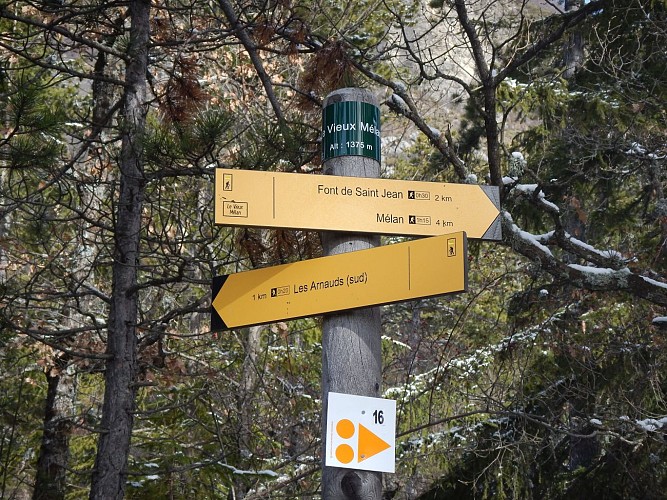 Le Vieux Mélan_Le Castellard-Melan