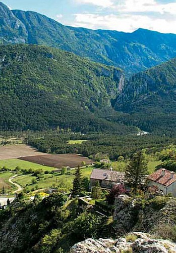 LE HAUT ESTERON (COLLONGUES-LES MUJOULES-GARS)