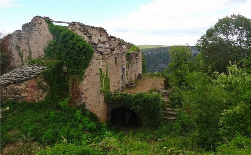 Hameau des Falguières_Saint-Laurent-le-Minier