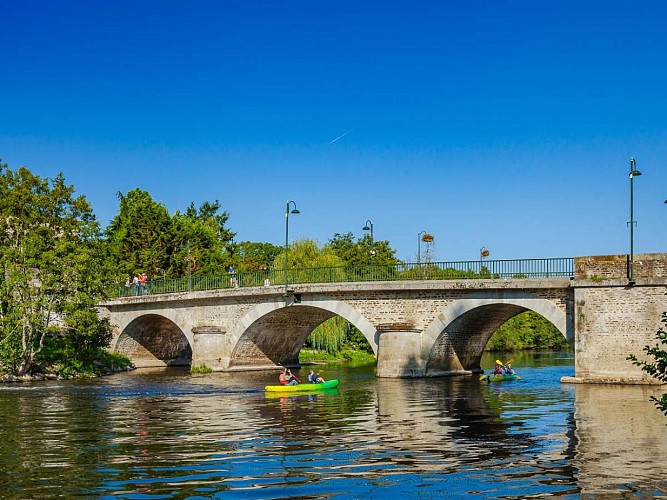 Sur l'Orne à Pont d'Ouilly