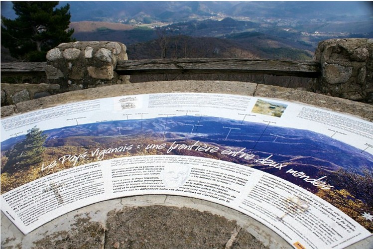 Le col de la cravate_Bréau-Mars