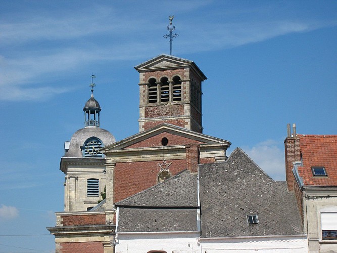 Le Quesnoy église et beffroi