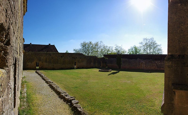 st-avit-senieur-cloitre-adt