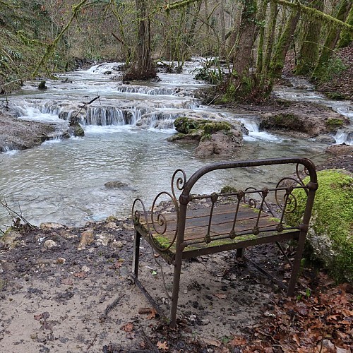Traversée du ruisseau du Cilliard