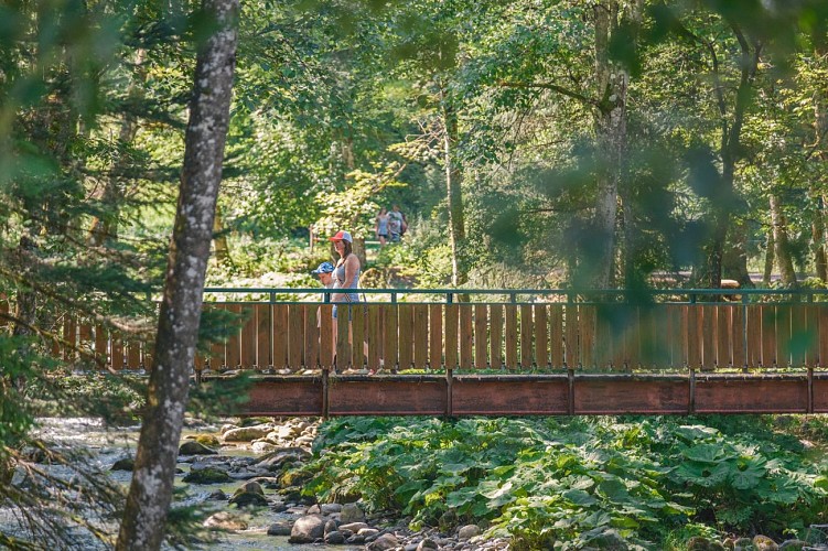 Promenade dans le parc des Dérêches_Morzine