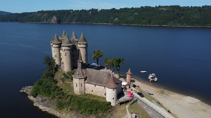 CHATEAU_DE_VAL_BORT_LANOBRE_ETE22_OTCJT (1)