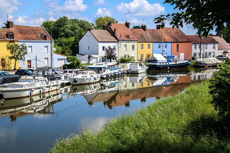 Canal Blanzy halte nautique