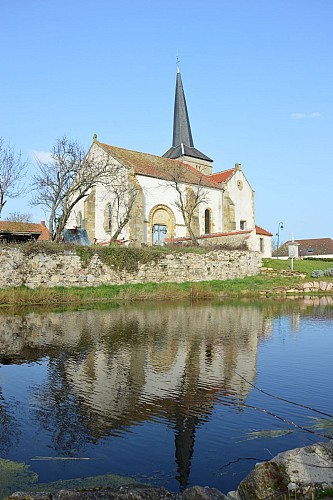 Eglise Saint-Martin et sa mare, Vernusse