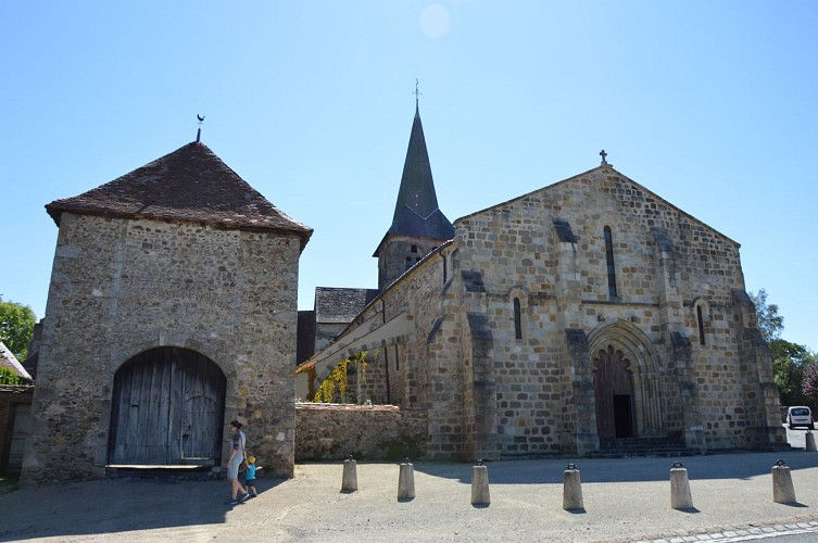 Eglise Saint-Patrocle, Colombier
