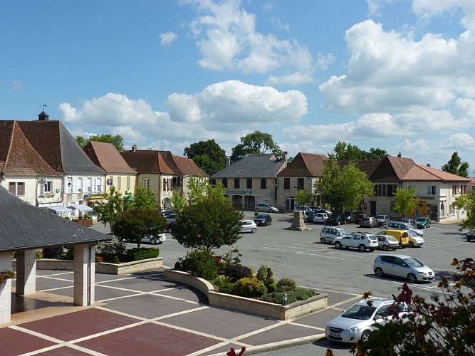 Lembeye village cph Tourisme Nord Béarn