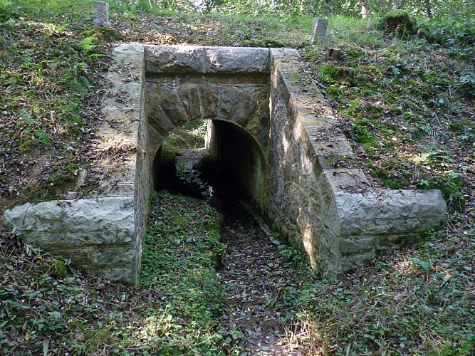 chemin de la ligne lembeye pont 3
