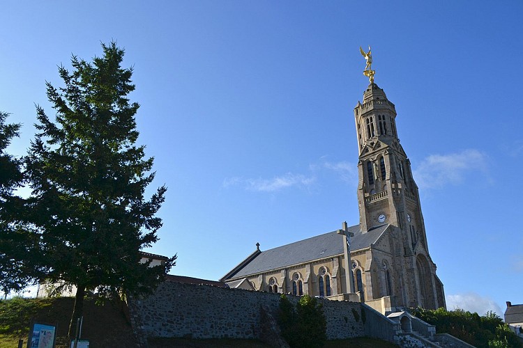 Eglise de Saint-Michel-Mont-Mercure
