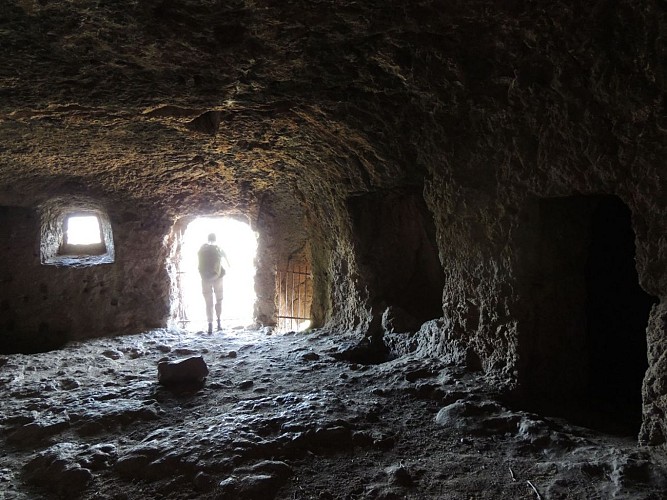 Les grottes de Châteauneuf