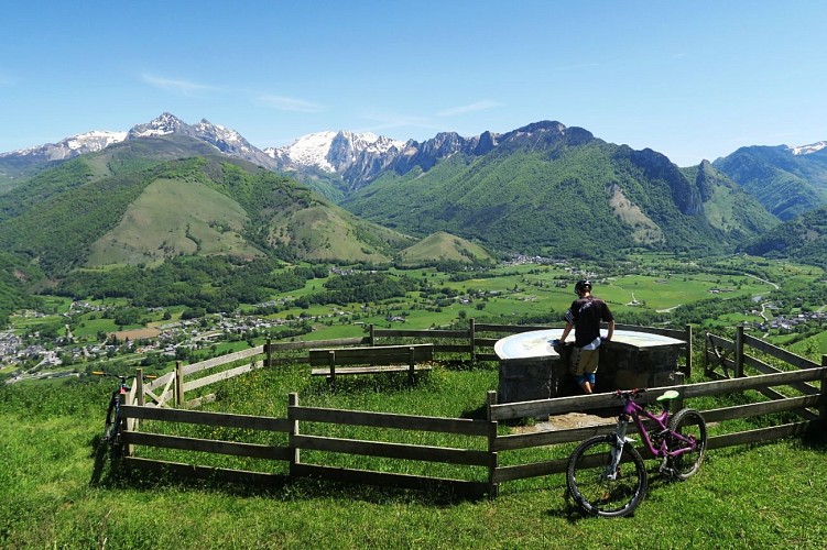 VTT N°35 - Tour de Bugala