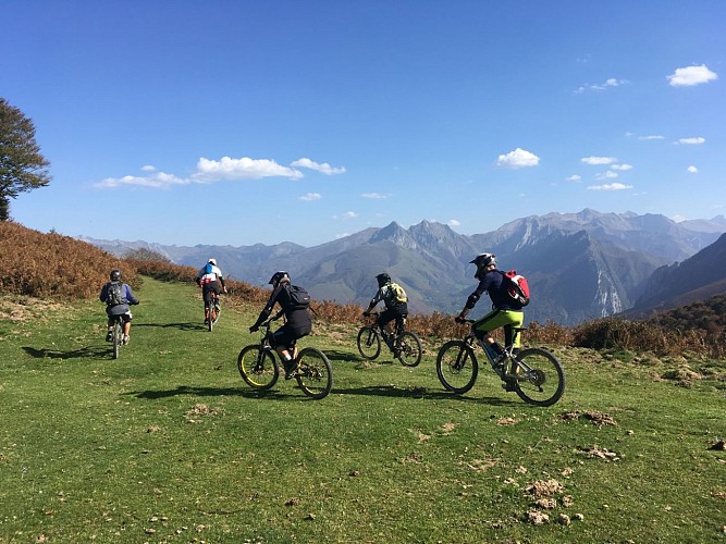 VTT N°44 - Cabane d'Ichéus