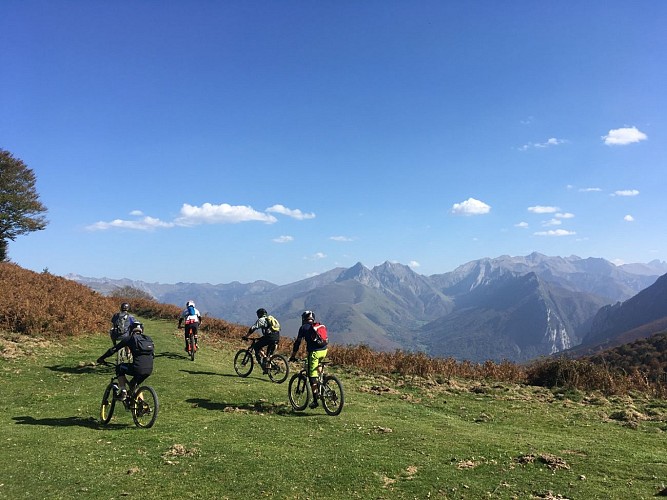 VTT N°44 - Cabane d'Ichéus