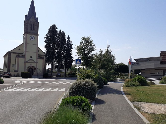 Playful walk in Guewenheim