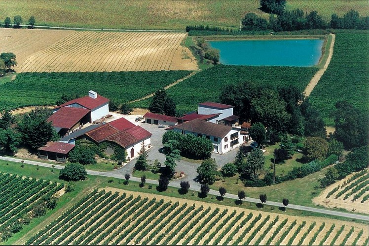 CIRCUIT
