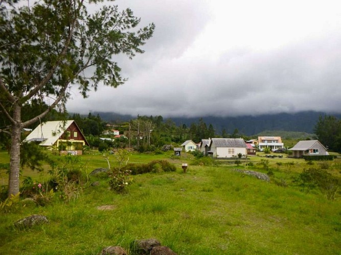 RandonnÃ©e Marla - La Nouvelle dans le cirque de Mafate Ã  La RÃ©union