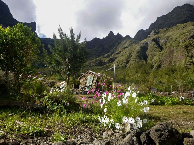 RandonnÃ©e Marla - La Nouvelle dans le cirque de Mafate Ã  La RÃ©union